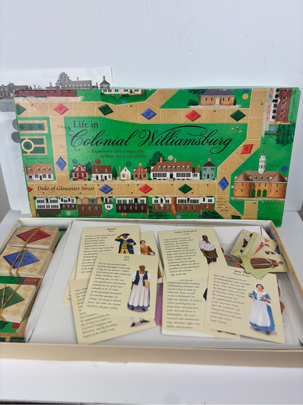Life in Colonial Williamsburg Board Game-2001 Rare Vintage